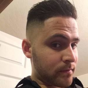 Meet your Posher, Cesar